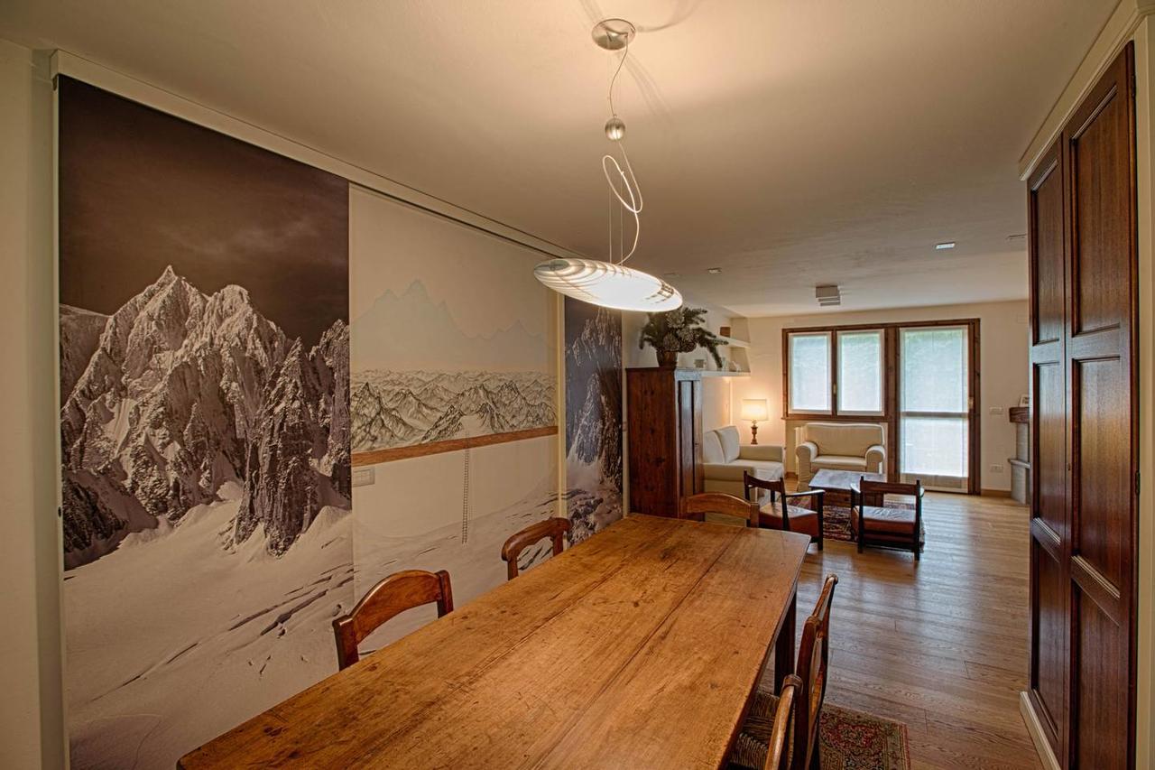 Joivy Superb Apartments For 6 With Mountain View And Garden In Courmayeur Exterior photo